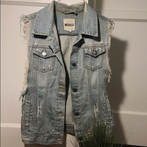 BRANDY MELVILLE//Denim Vest